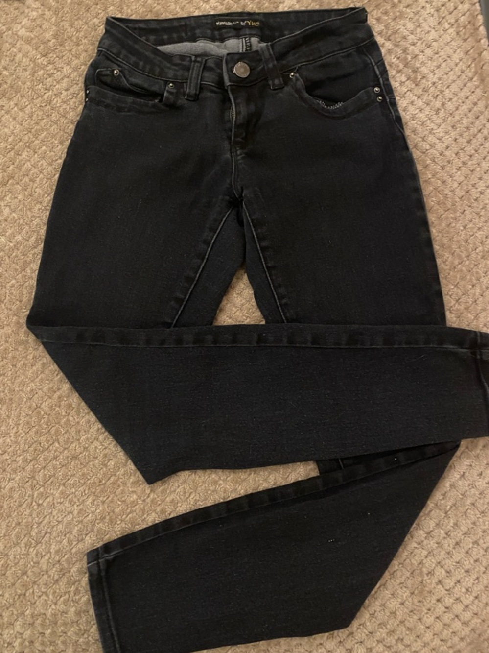 Women’s WannaBettaButt? Black Skinny Jeans with Clean Finish
